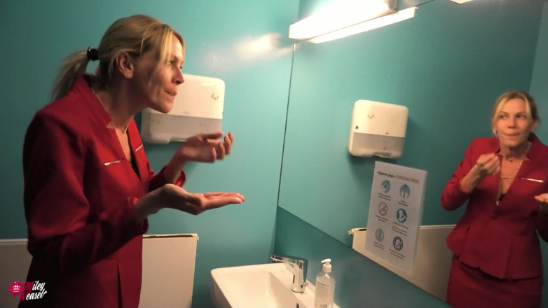 Miley Weasel: Blonde Office Slut Fucked in Company Toilet!!