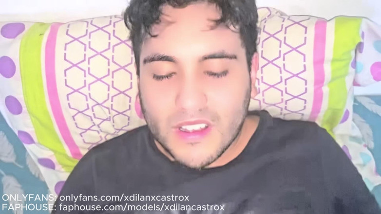 Dilan Castro: सुंदर ट्विंक हेटेरो जिज्ञासु के लिए मुर्गा नंगे पीठ की सवारी करता है और उसे कठिन गुदा सेक्स क्रीमपाइ देता है