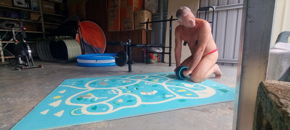 yogiyumyum: Nacktes ab-training