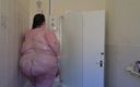 SSBBW Lady Brads: Prysznic Godess Fat Belly Queen