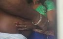 Funny couple porn studio: Tamil meia saree abraçando em erótico