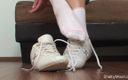 Carol Goldnerova: Carol en chaussures de sport ?