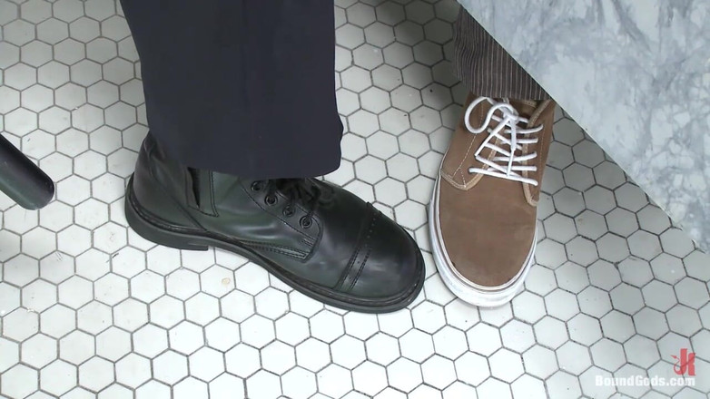 KINK men: The Toe Tapper