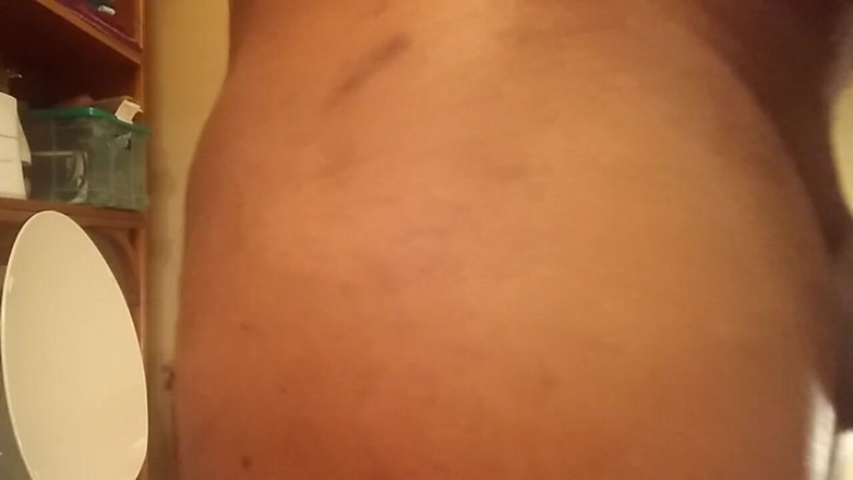 Truestarr: I Was so Horny I Had to Fuck Myself!!