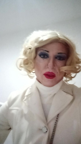 Tatiana Zorrita: Sám venku