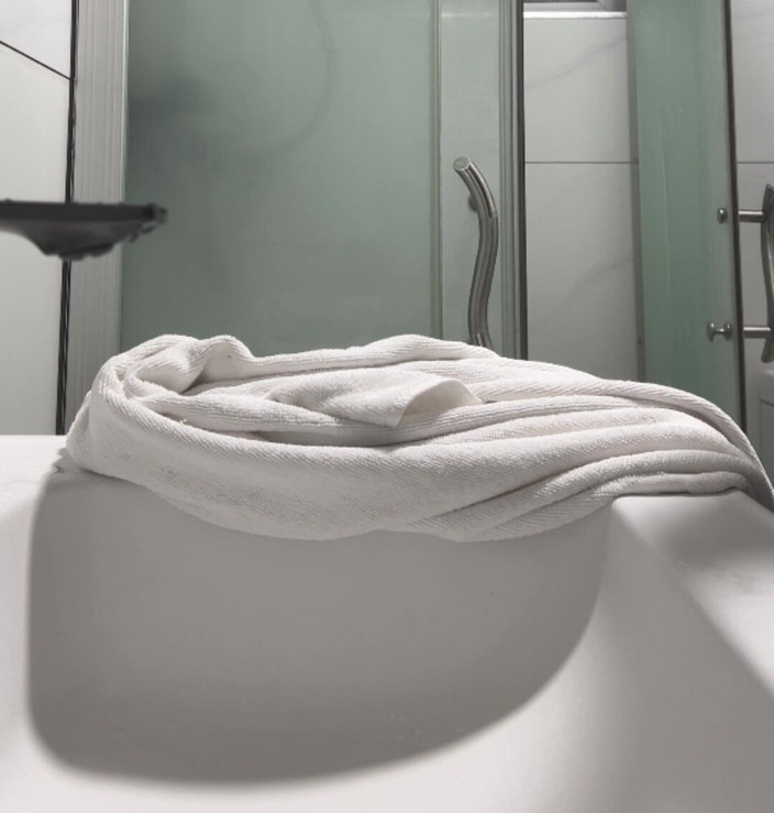 Its Nyota: Caught on Camera While a Girl Showers at the Spa