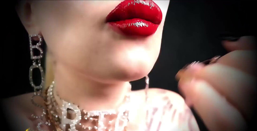 Goddess Misha Goldy: Nieuwe clip in mijn winkels!!! Ik ga je mijn kleine...