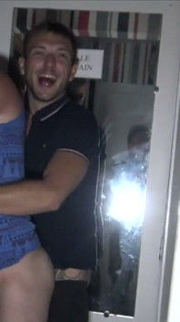 Aproveite este incrível amator pornô francês em pêlo com caras tão sexy