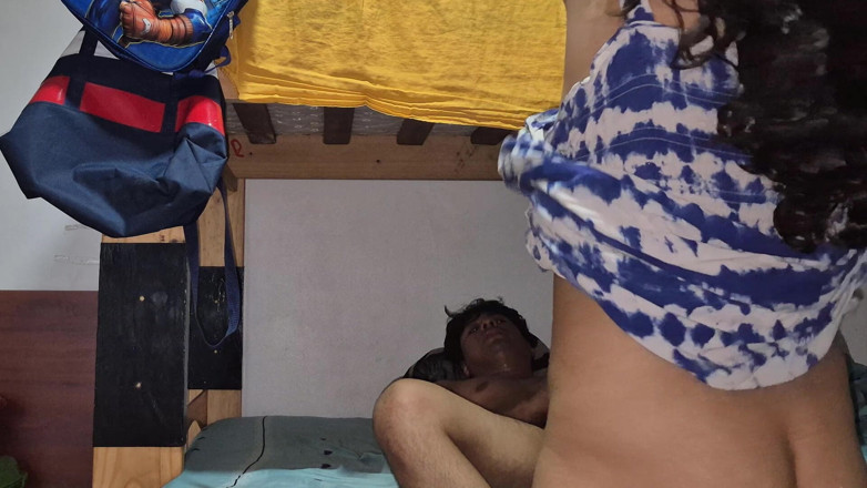 Ssudoki: Abbiamo iniziato a giocare a casa con la mia sorellastra,...