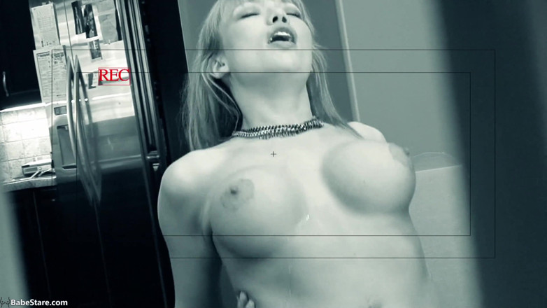 Babe Stare: 애널 섹스를 구걸하는 섹시한 여자