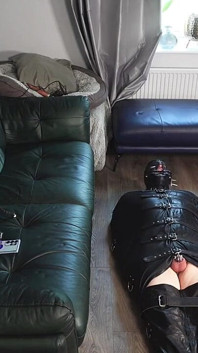 Foot Shavings Femdom Slave