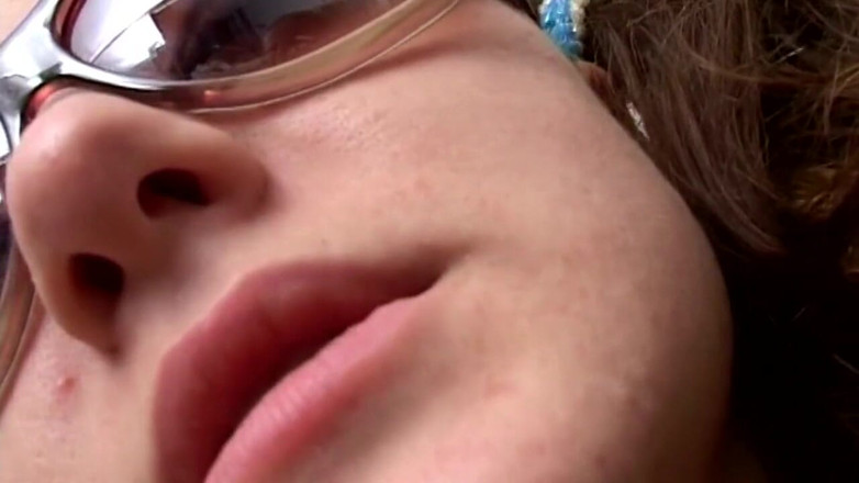 Real Home Made: Close up masturbating action with horny brunette girl