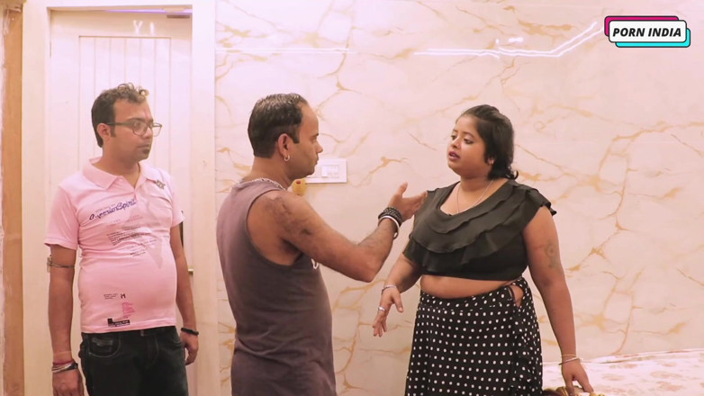 Porn India Studio: Mooi Desi-meisje trio romantische seks