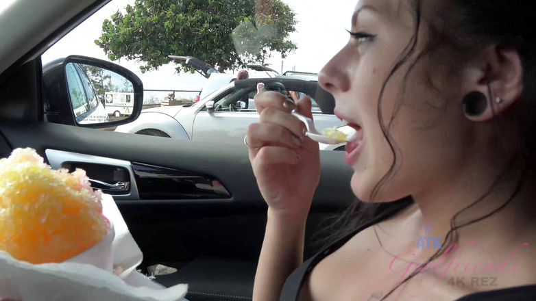 ATK Girlfriends: Férias virtual no Havaí com Megan Sage quente 4/9