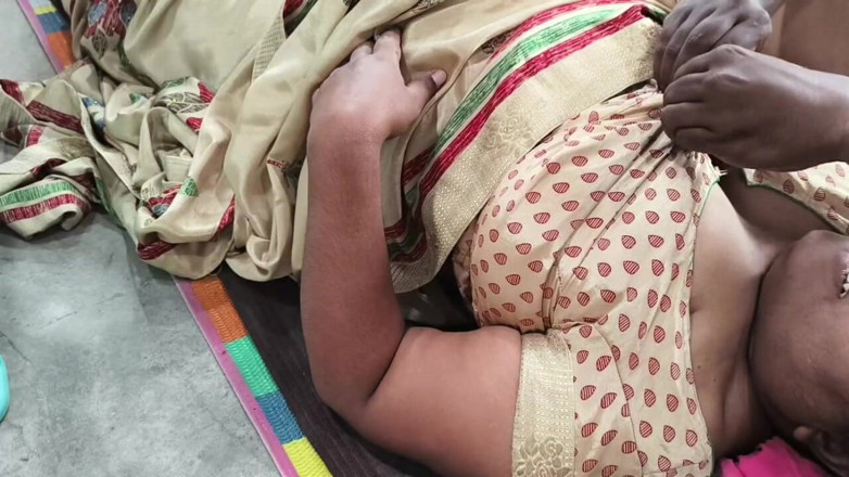 Indian IFS: 乳房吮吸
