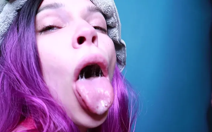 The Deep Passion: Fucked Beautiful 18 Years Old Teen Housewife in Throat