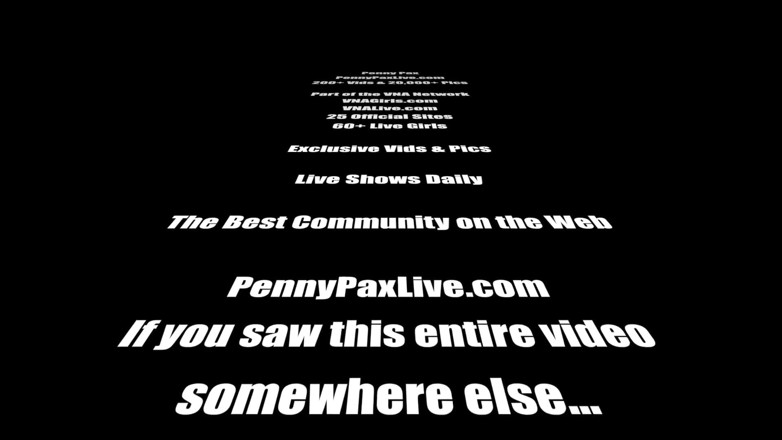 Penny Pax: Penny Pax kongkek dildo pepek berbulu basah!!