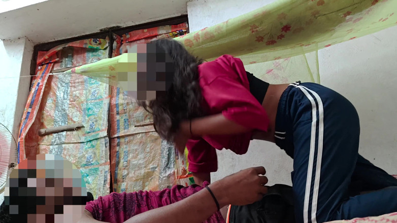 SanskariGirl1: Unbeschnitten und echter sex mit Desi Style in Hindi Ttyl