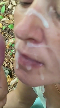 Anal Dölleme, ağzına Boşalma Amatör Olgun Orta Yaşlı Seksi Kadın Derlemesi