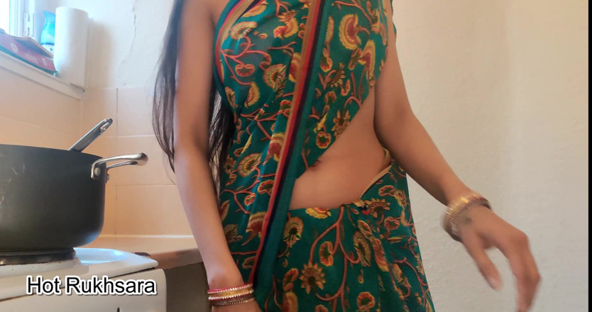 hot_rukhsara: Awek yang tidak berpuas hati bercurang dan dikongkek keras dengan...