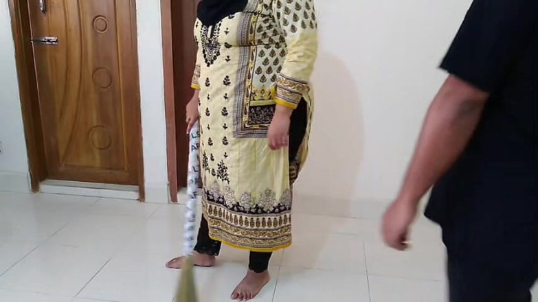 Aria Mia: Panjabi Hot Maid Clean My Room Then I Give Her...