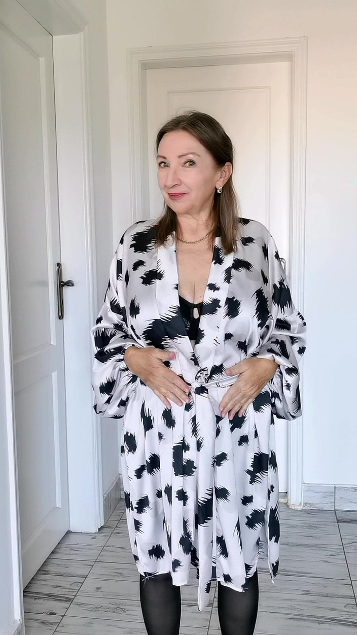 MariaOld: Bunicuță te seduce cu țâțe uriașe și vorbește murdar