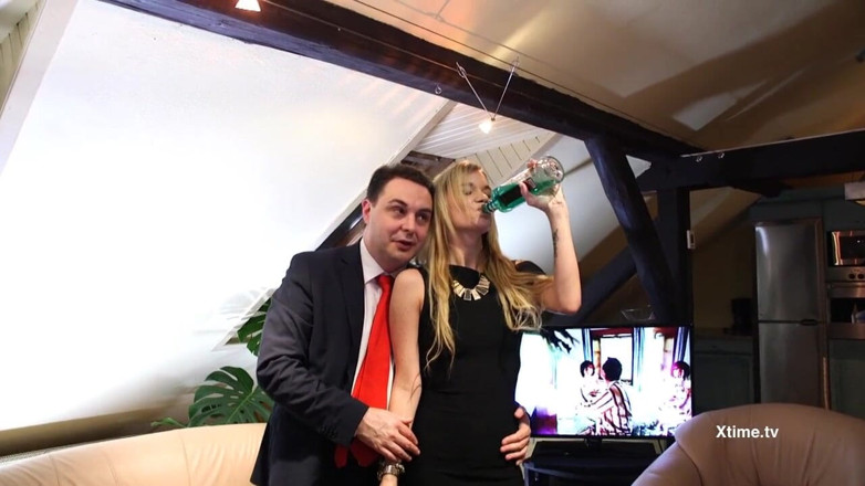 Andrea Dipre Channel: Andrea Dipre a potetovaná blondýnka