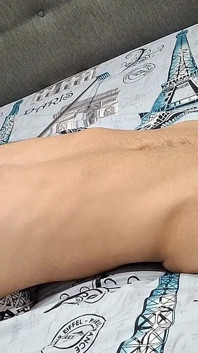 Ke Titisan Terakhir Membiarkan Diri Saya Dikongkek Antara Kaki