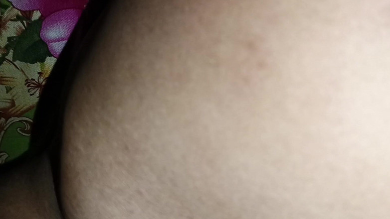 Shila akter: 我整晚都和我美丽的女友做爱。