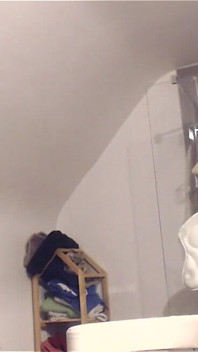 Tonen van lichaam dat geil voelt na de avond in de club