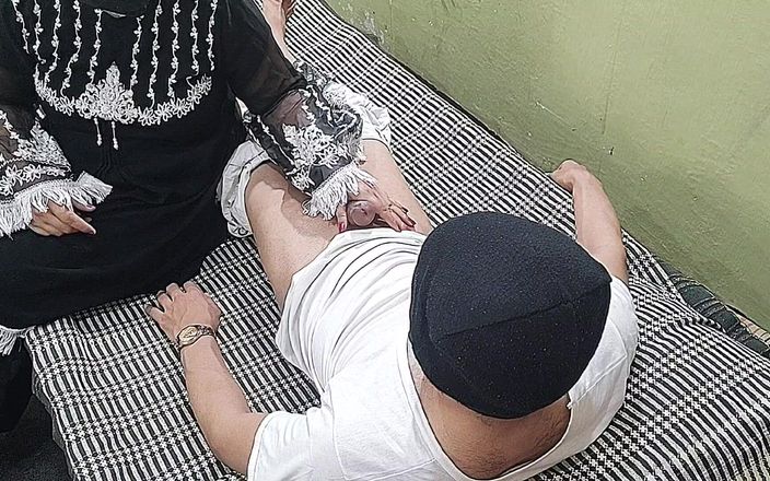 Gullnazkhan: 자위하는 음란한 오빠를 붙잡은 바비, 선명한 힌디어 오디오