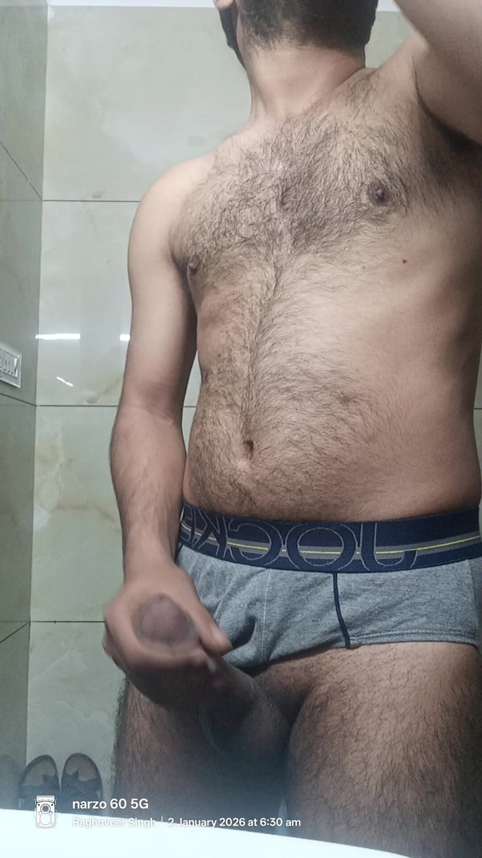 Rajasthani-old-lover: 印度拉贾斯坦德西男人与邻居警察享受淋浴和大师表演