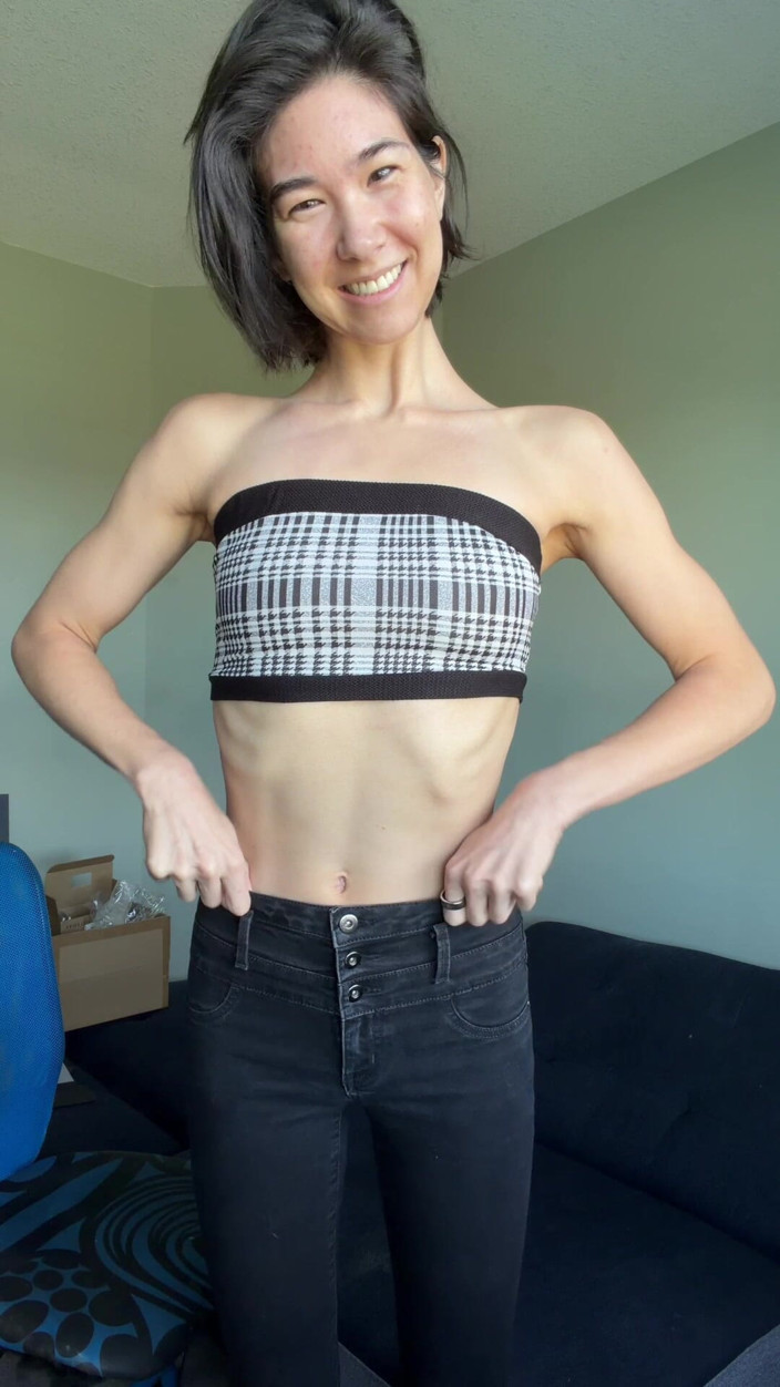 Ms_Emmy_Lynn: Oblečení dne: Crop Top &amp; Jeans