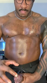 The Reason I Cant Were Shirts. My Muscles to Big for This