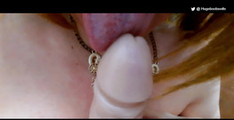 hugeboobswife: To jest dla Ciebie Melv, ciesz się zarobionymi filmami z...