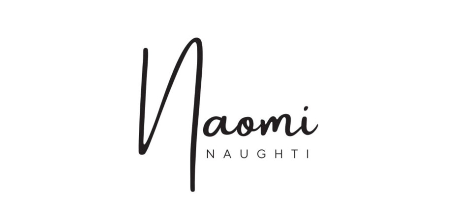Naomi Naughti: Kamp serisi: çadırda tek başına fışkırtıyor