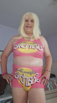 Blonde Bimbo for Daddy!