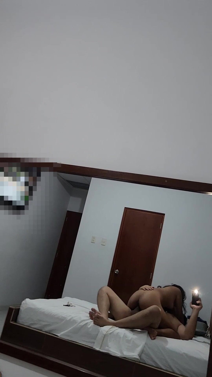MadeinLatinAmerica: Alana Erster Creampie in Ihrer Nassen Teen-muschi