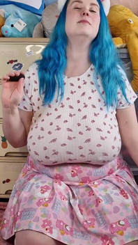 Plugged for Play - Solo Girl
