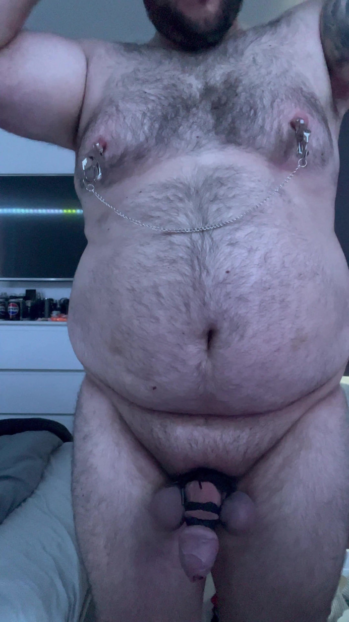 Shaun Cbt: 乳首クランプとバットプラグによるコックとボールのボンデージ