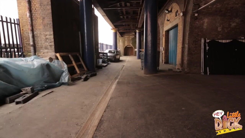 Little Dick Club: Enquête en taille