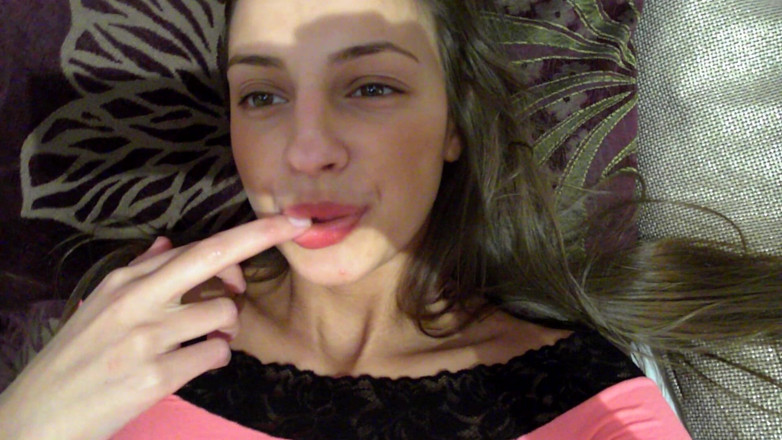 Melena Tara: Prstění mé kundičky, když sám doma