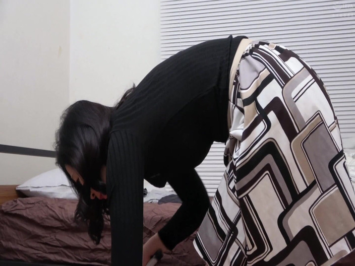 Vulture: 그녀는 배다른 아들의 방에서 포르노 책을 발견하고 자위