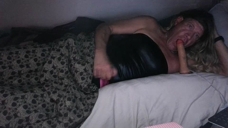 Queen Chalene: 从性感的梦中醒来