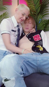 เฟมดอมชักว่าวพังเสียวตอนน้ำแตกสุดยอด