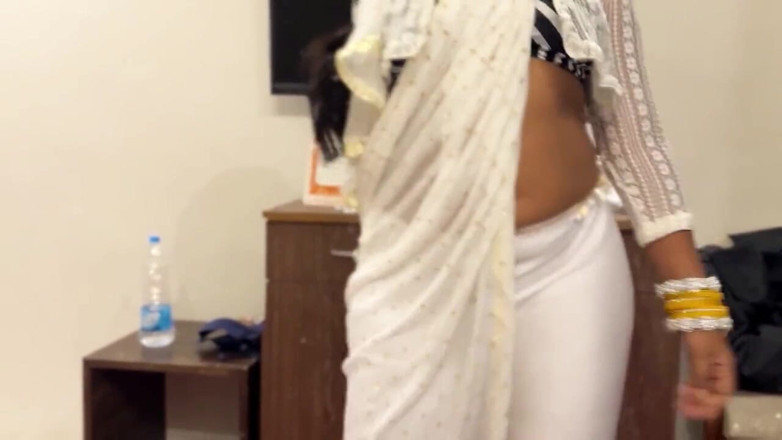 desi_babe1234: Horny Big Ass Desi Bhabhi Begging for Cum After Fucking...