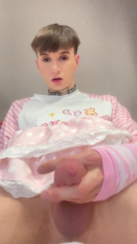 Hung Femboy coli