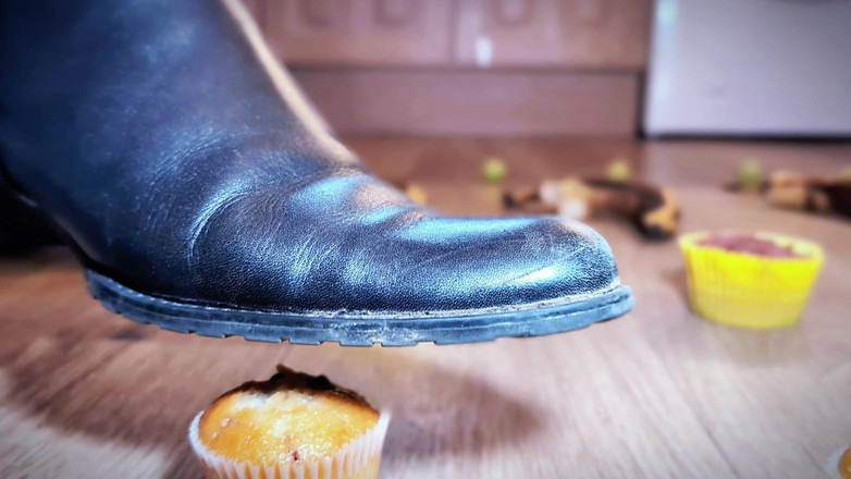 Shannon Huxley: Злі дівчата їдуть, облітерація