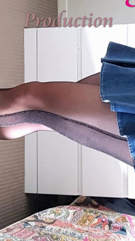 La gamba di dany viene in nylon su specchio