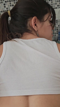 Două femei sexy împart pula